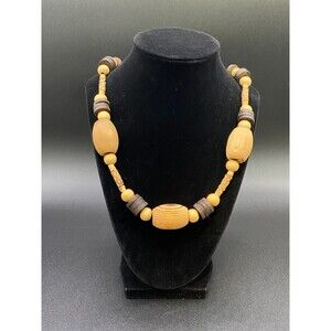 Vintage Multi Wood and Carved Wood Bead Necklace